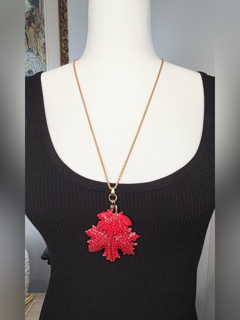 Betsey Johnson Red Rhinestone Maple Leaf Pendant Necklace Gold Tone 29”
